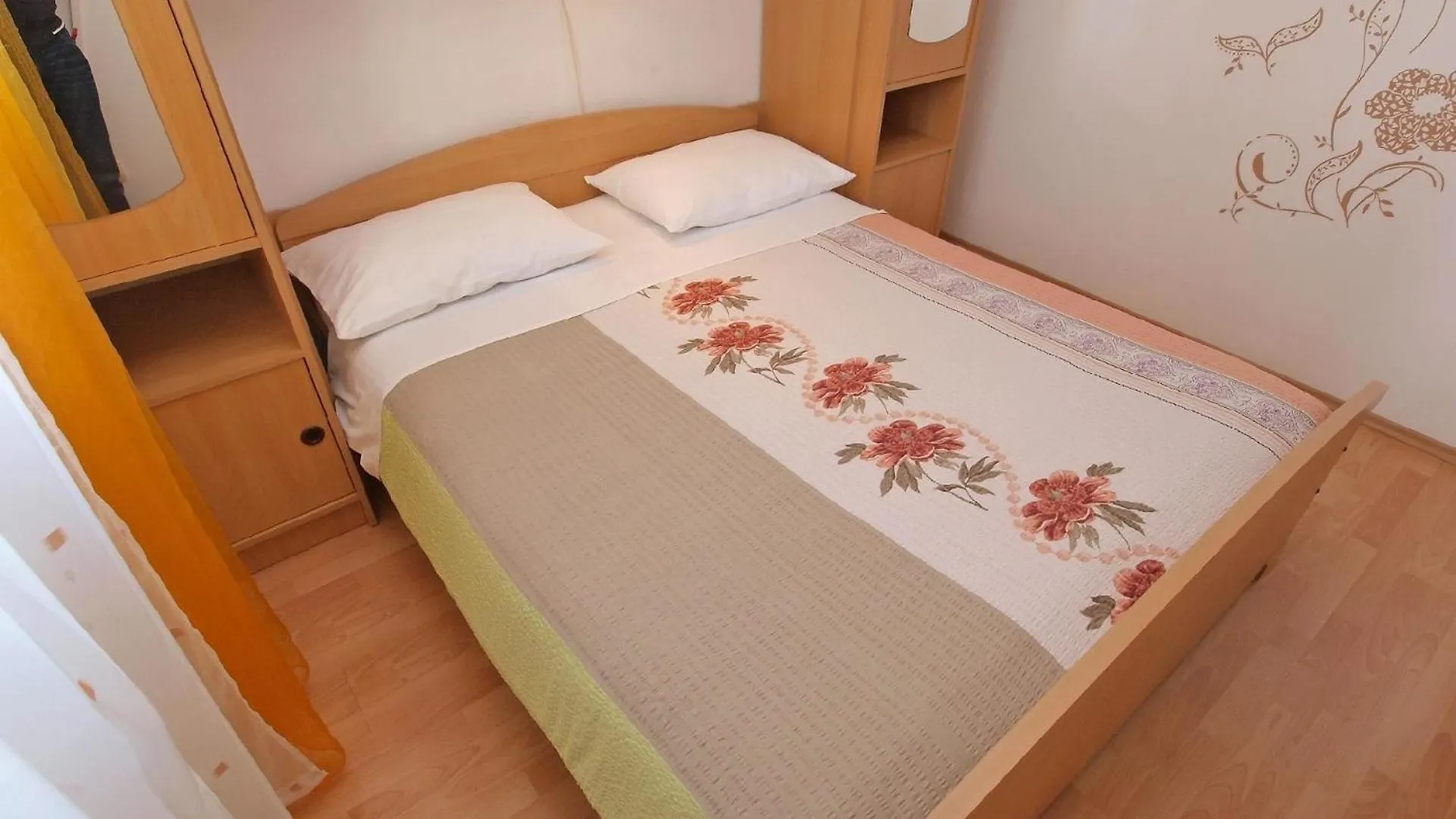 Ferienwohnung Fuer 2 Personen Ca 16 Qm In Rovinj, Istrien Istrische Riviera Croatia