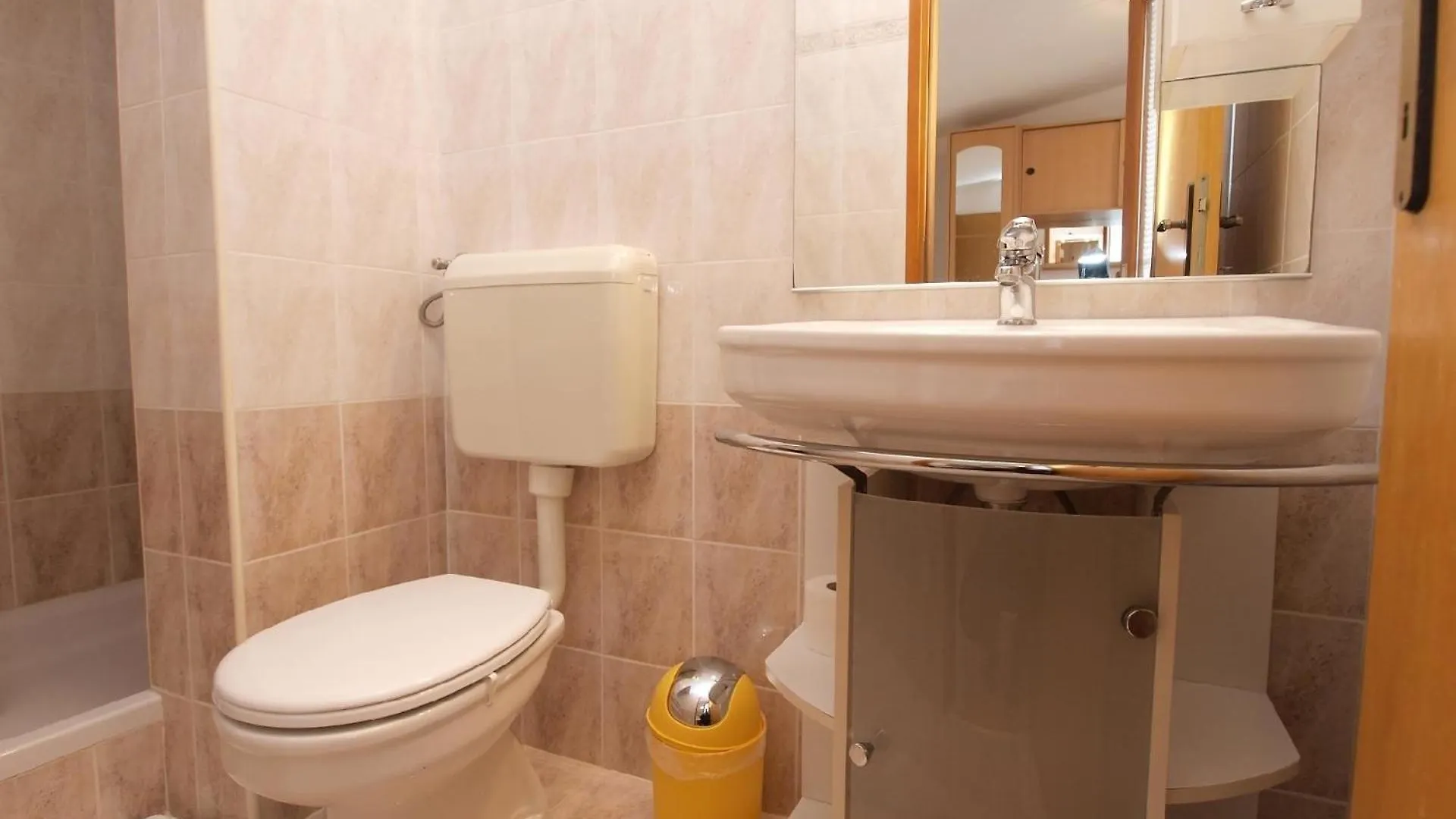 Apartment Ferienwohnung Fuer 2 Personen Ca 16 Qm In Rovinj, Istrien Istrische Riviera Croatia